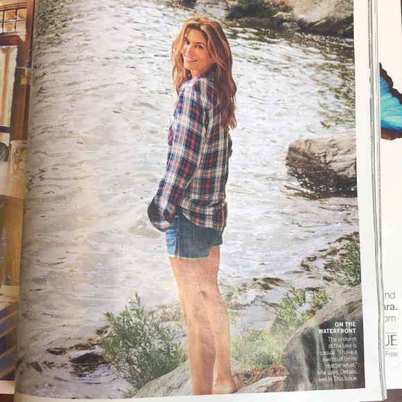 VOGUE September 2015 Beyoncé Cover Magazine - Picture 8 of 16